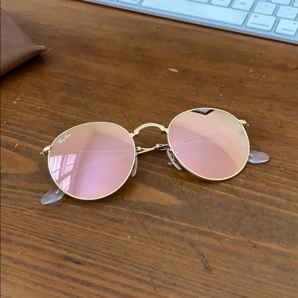 Foldable Rose Gold Raybans